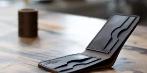 Ücretsiz parmak paylı deri cüzdan şablonu Deriol