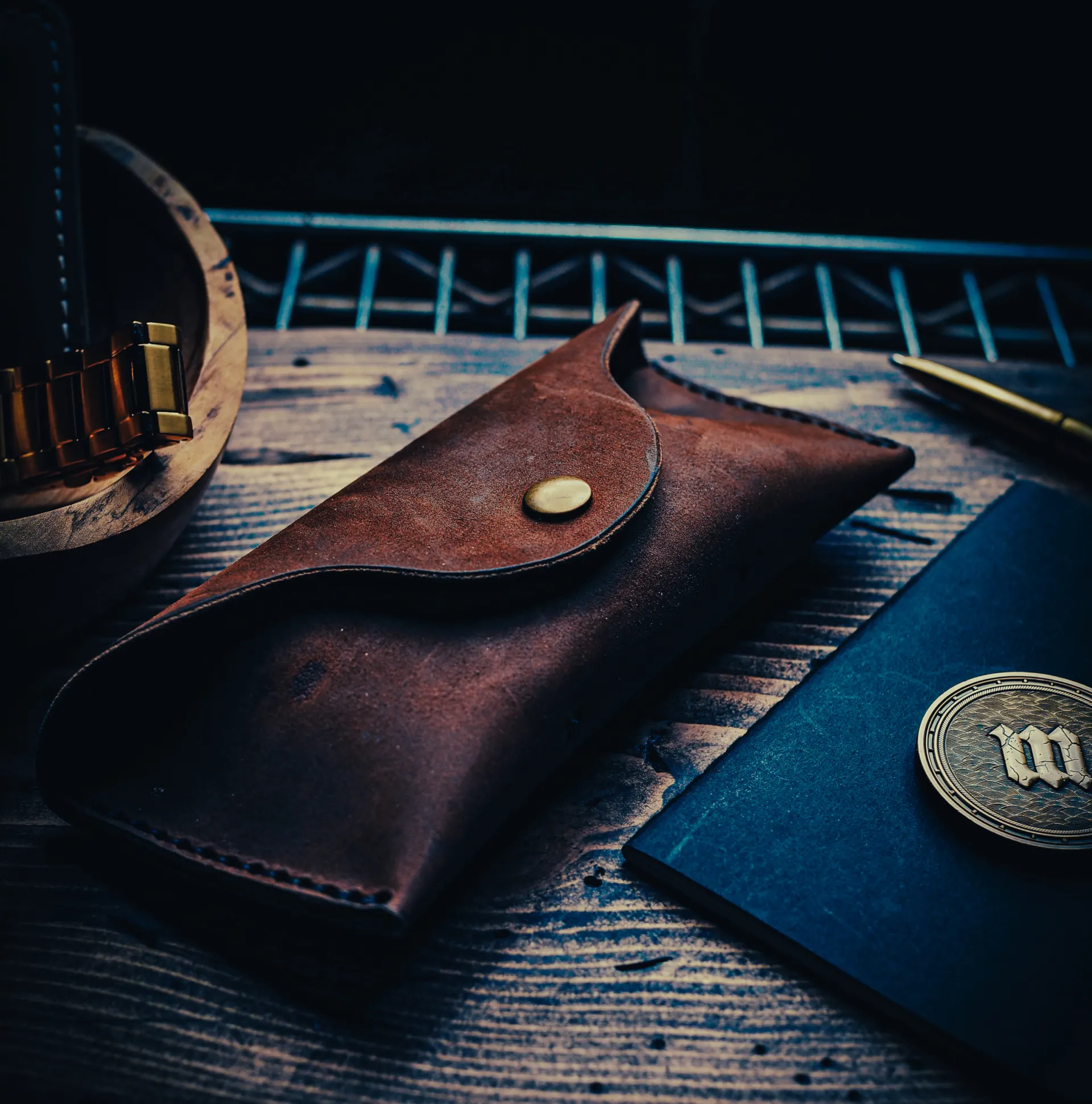 Ücretsiz deri gözlük kılıfı şablonu